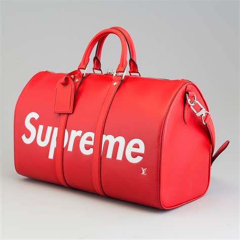 louis vuitton supreme bandouliere